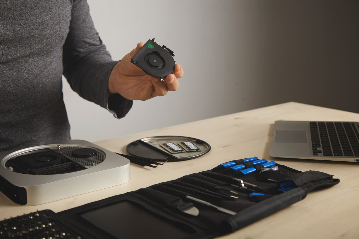 DIY vs. Professional Alarm Systems: What’s the Right Choice for Your Property?